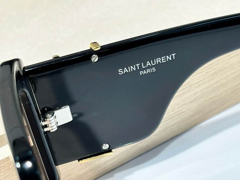 YSL Glasses smr (329)