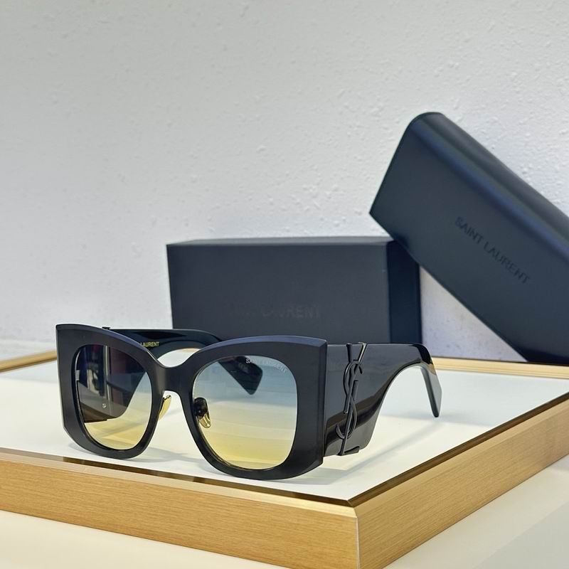 YSL Glasses smr (425)