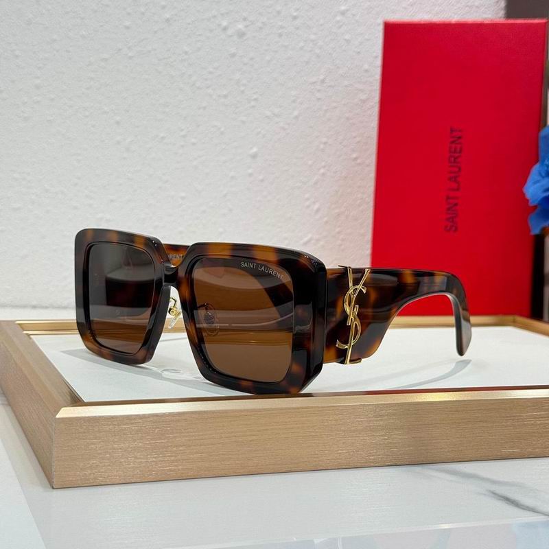 YSL Glasses smr (520)