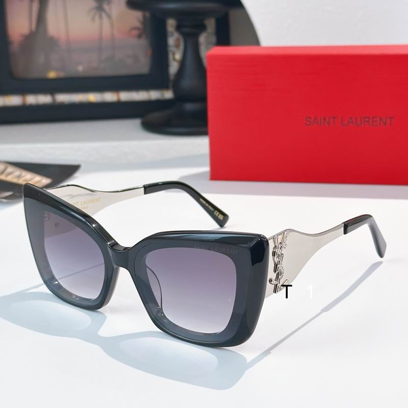 YSL M1725L 51 23-145 A01