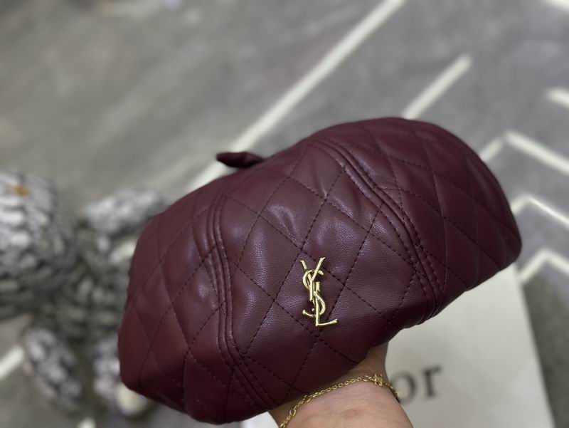 YSL beret dx (245)