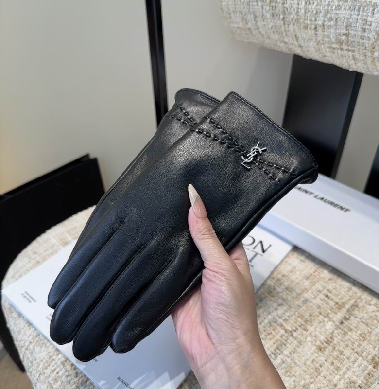 YSL gloves M L 31 (4)