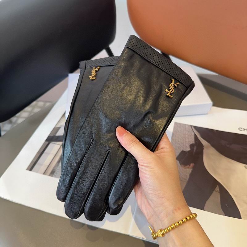 YSL gloves M L 39 (2)