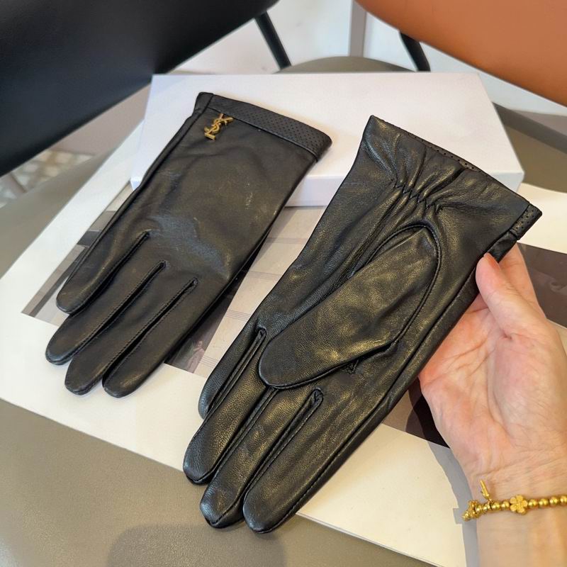YSL gloves M L 39 (4)