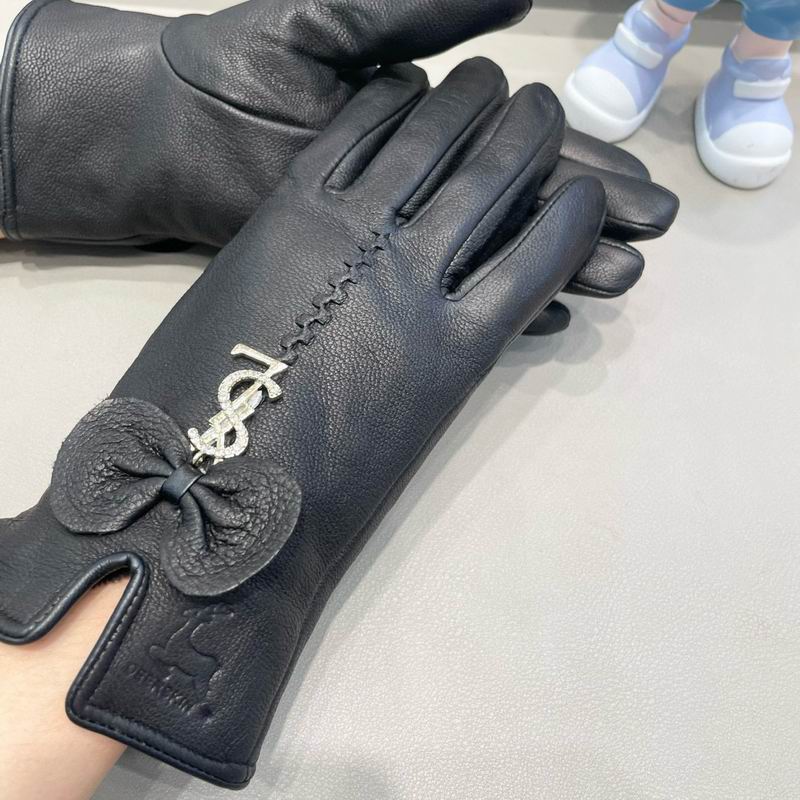 YSL gloves M L 90 (1)