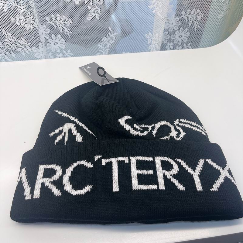 Arcteryx hat (2435)