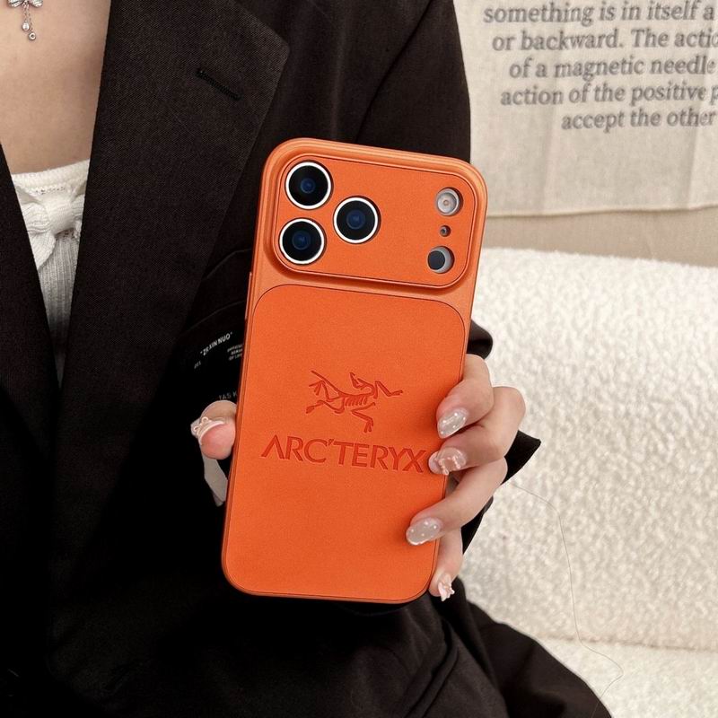 Arcteryx iPhone 12-17Pro Max 40 (3)