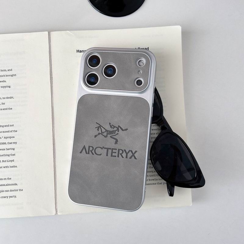 Arcteryx iPhone 12-17Pro Max 40 (5)