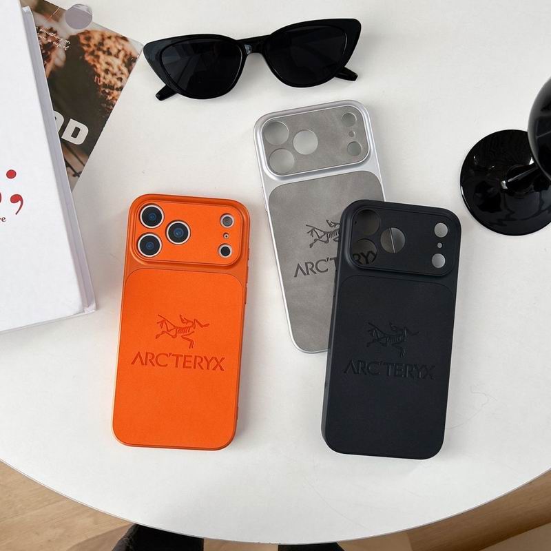 Arcteryx iPhone 12-17Pro Max 40 (8)