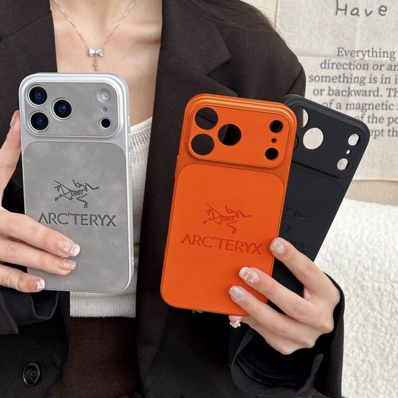 Arcteryx iPhone 12-17Pro Max 40 (9)