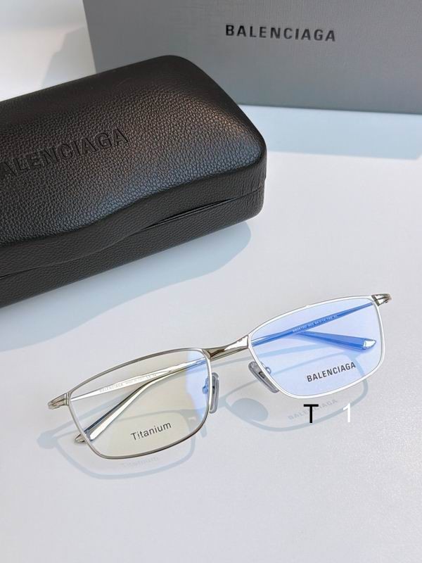 Balenciaga BB0415O 60 14-145 A01