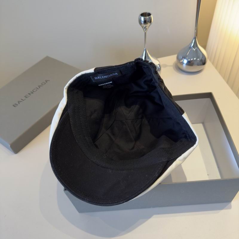 Balenciaga beret (100)