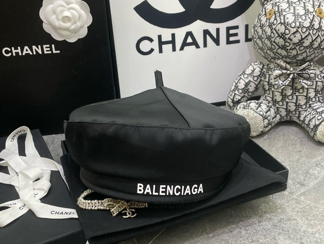 Balenciaga beret dx (174)