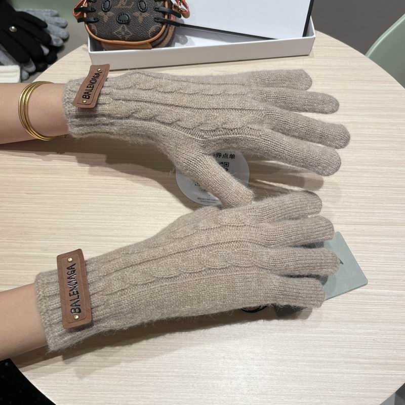 Balenciaga gloves 44 (12)