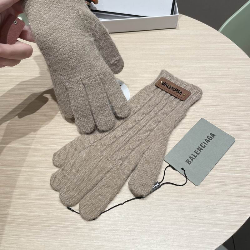 Balenciaga gloves 44 (17)