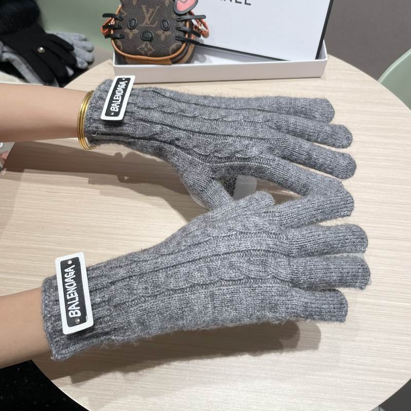 Balenciaga gloves 44 (2)