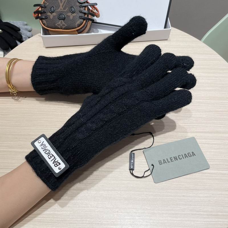 Balenciaga gloves 44 (21)