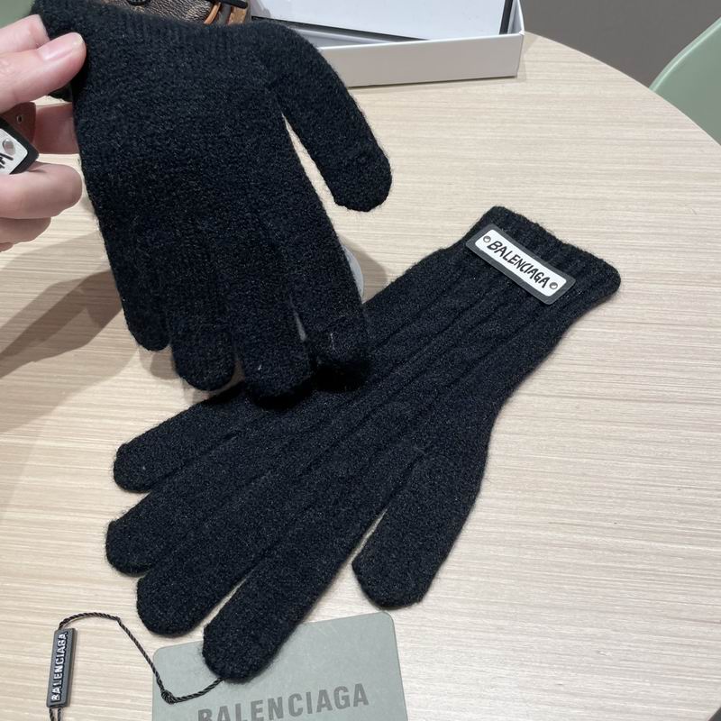 Balenciaga gloves 44 (26)