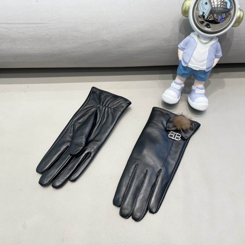 Balenciaga gloves 76 (4)