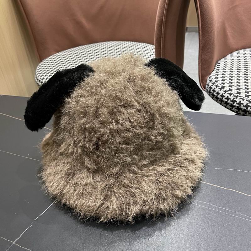 Balenciaga hat (585)