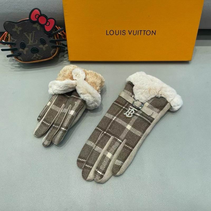 Burberry Gloves 163 (5)