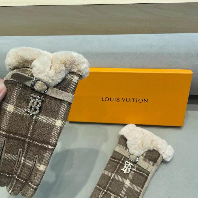 Burberry Gloves 163 (8)