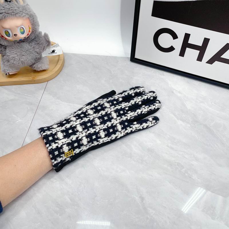 Burberry Gloves dx (293)
