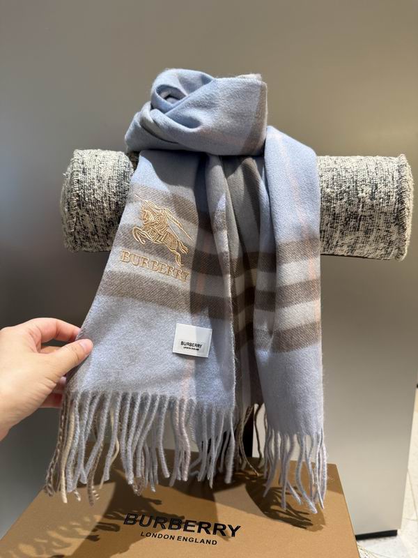 Burberry Scarf 190X36cm  E38 (20)