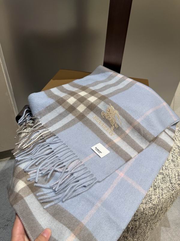 Burberry Scarf 190X36cm  E38 (22)