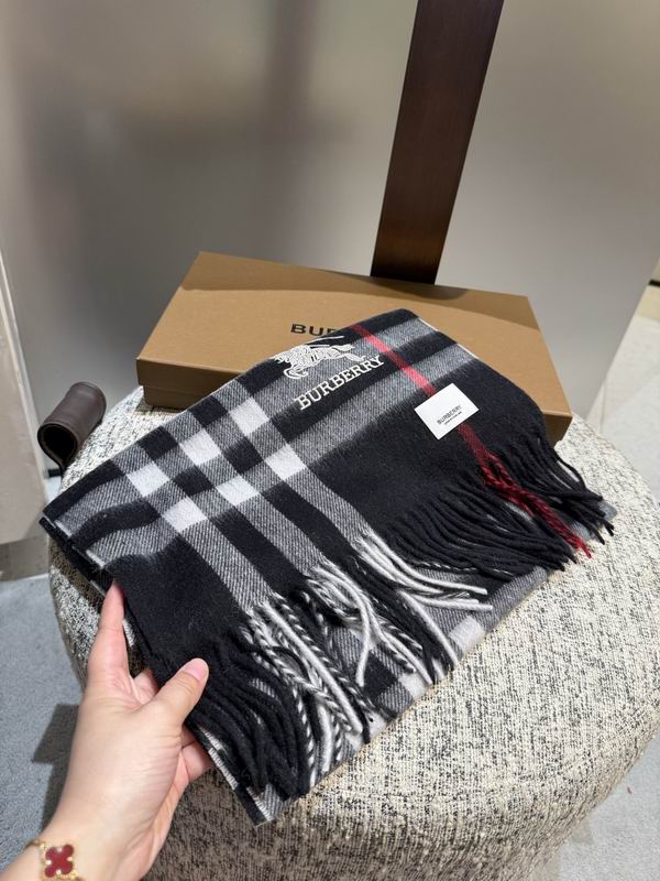 Burberry Scarf 190X36cm  E38 (38)