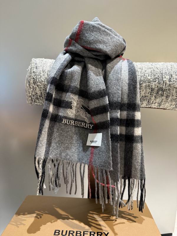Burberry Scarf 190X36cm  E38 (43)