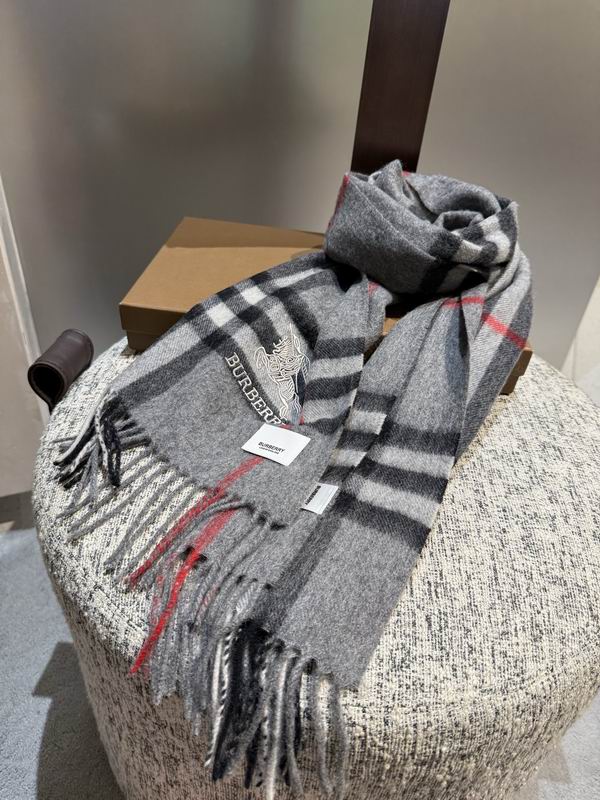 Burberry Scarf 190X36cm  E38 (44)