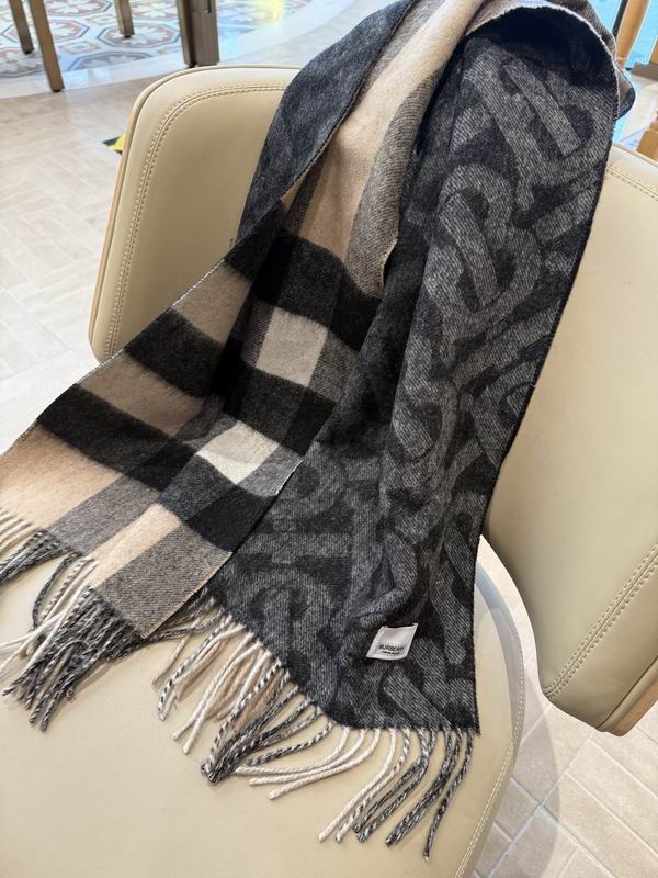 Burberry Scarf 200X36cm  E27 (10)