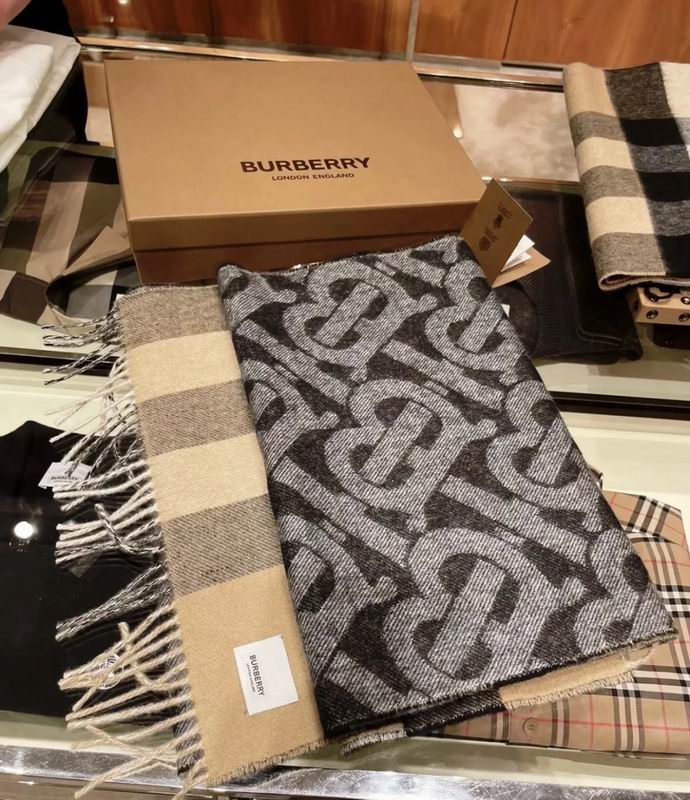 Burberry Scarf 200X36cm  E27 (15)
