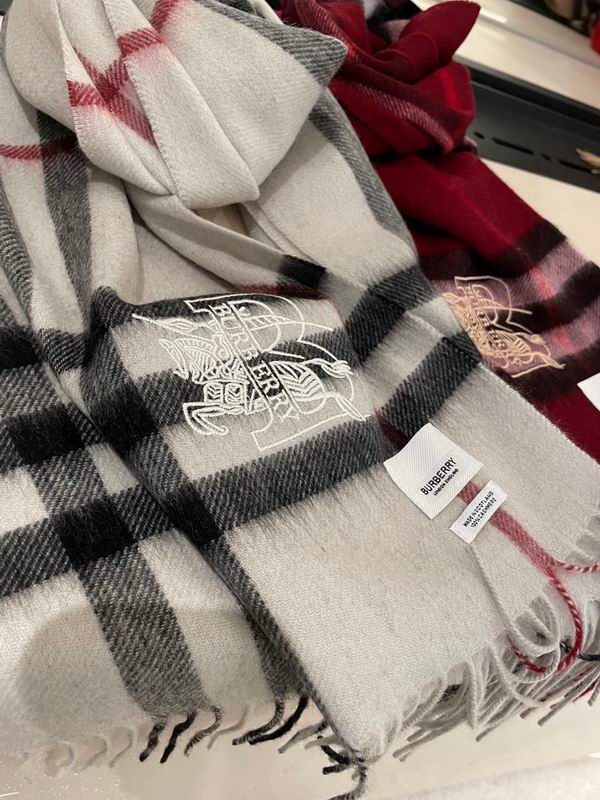 Burberry Scarf 30X180cm  E69 (29)