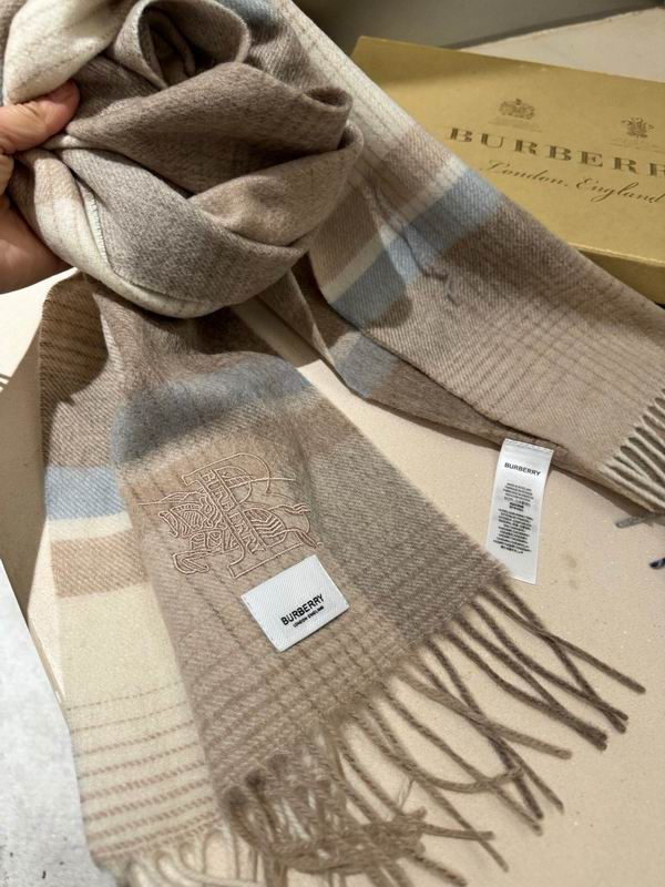 Burberry Scarf 30X180cm  E69 (9)