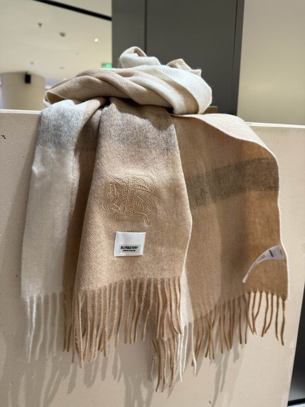 Burberry Scarf 30X180cm  E70 (2)