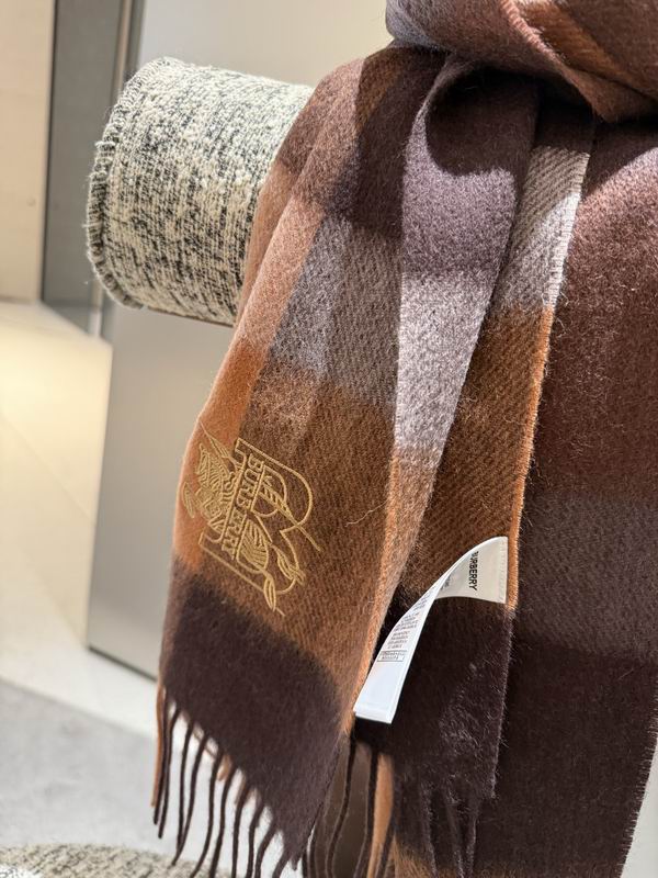 Burberry Scarf 30X180cm E15 (17)
