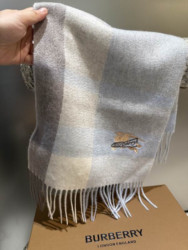 Burberry Scarf 30X180cm E43 (13)