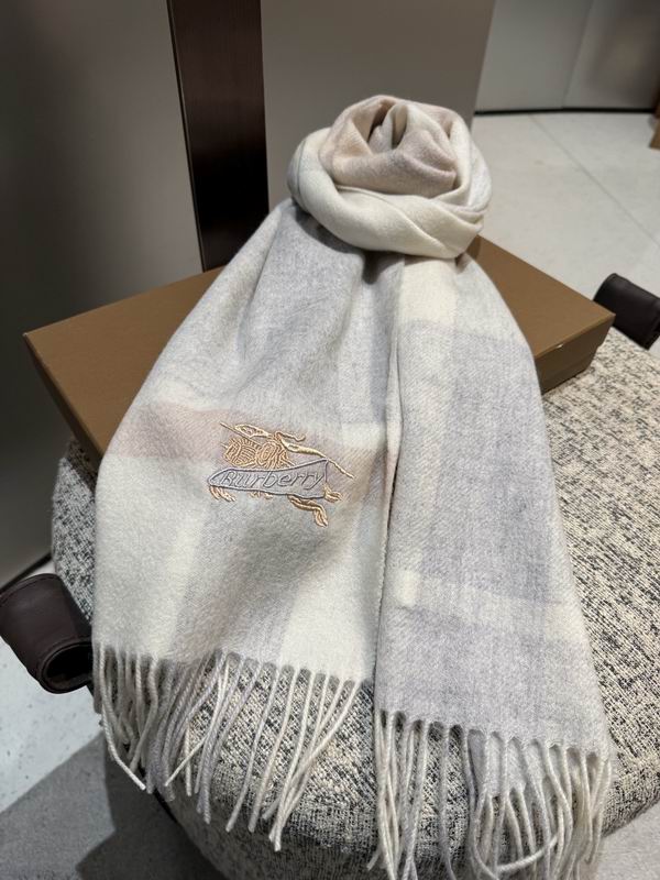 Burberry Scarf 30X180cm E43 (21)