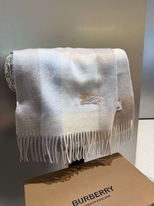 Burberry Scarf 30X180cm E43 (3)