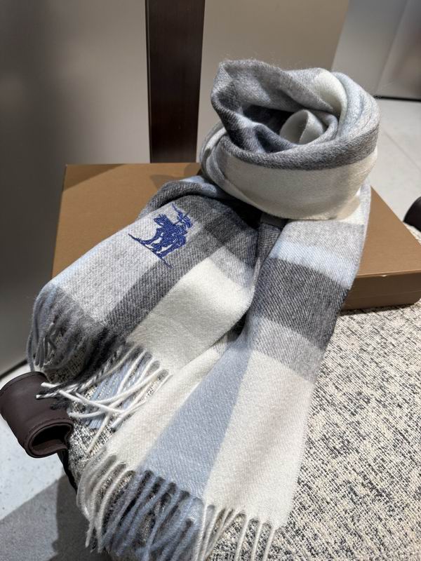 Burberry Scarf 30X180cm E51 (6)