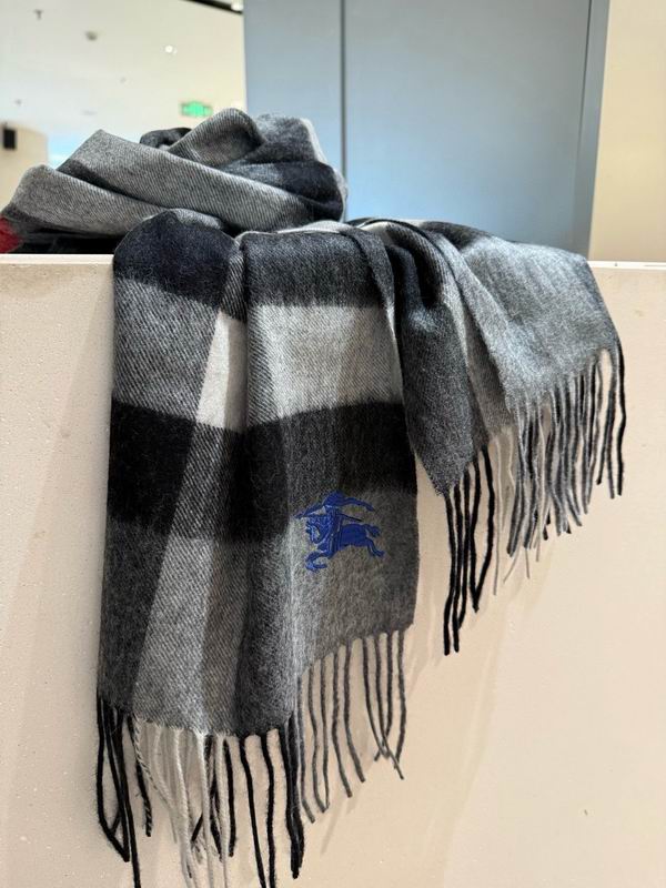 Burberry Scarf 30X180cm E54 (28)