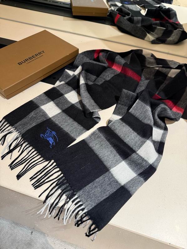 Burberry Scarf 30X180cm E54 (6)