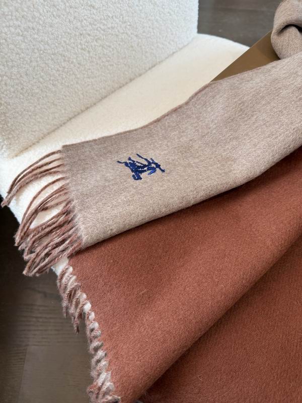 Burberry Scarf 33X180cm E55 (25)