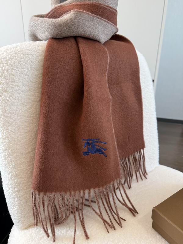 Burberry Scarf 33X180cm E55 (26)