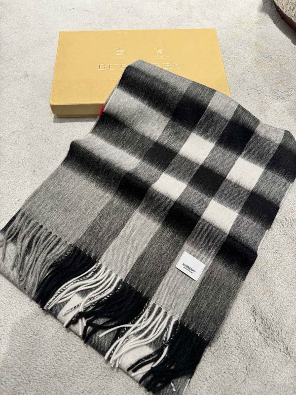 Burberry Scarf 35X180cm  E73 (6)