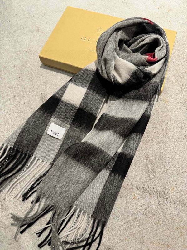 Burberry Scarf 35X180cm E20 (4)