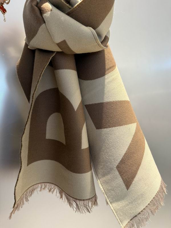 Burberry Scarf 36X180cm  E40 (1)