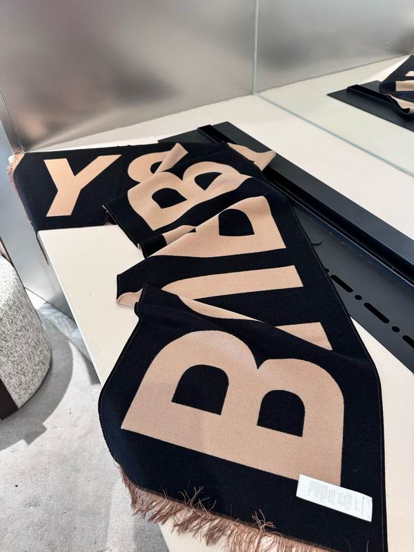 Burberry Scarf 36X180cm  E40 (24)